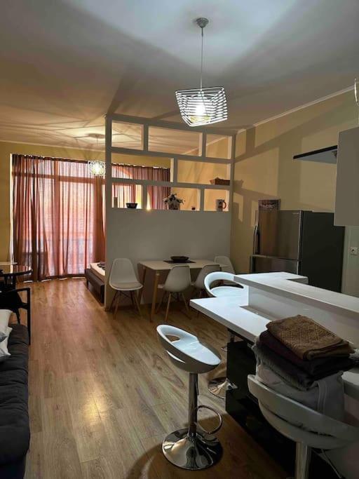 Sea View Studio Apartment In Gonio-卡瓦拉提 外观 照片