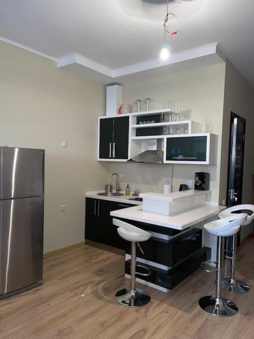 Sea View Studio Apartment In Gonio-卡瓦拉提 外观 照片